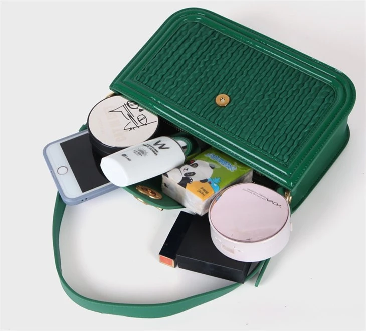 Green cross body bag for ladies